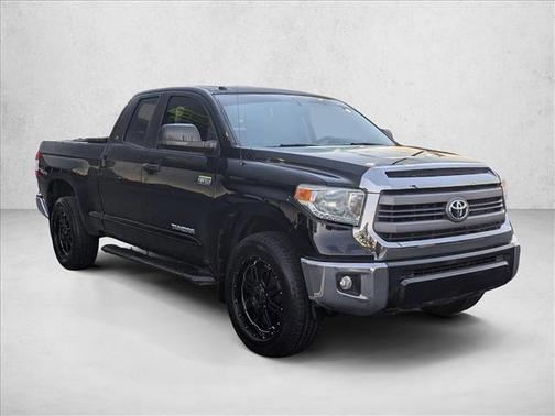 2015 Toyota Tundra SR5