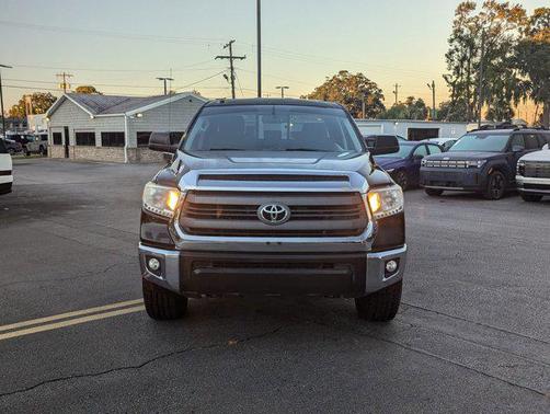 2015 Toyota Tundra SR5