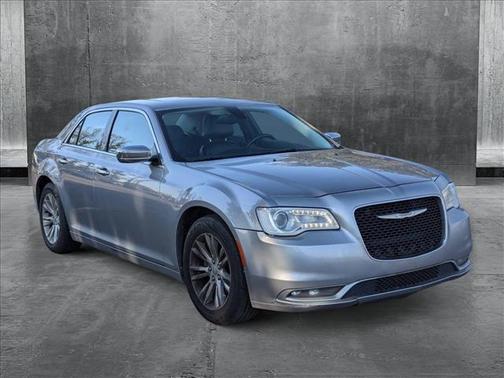 2016 Chrysler 300C Base