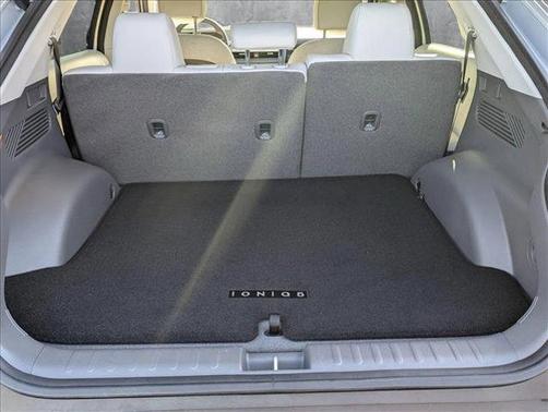 2023 Hyundai IONIQ 5 SEL