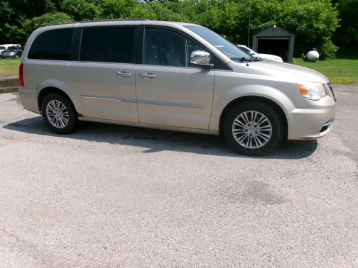 Gold 2013 Chrysler Town & Country Touring-L