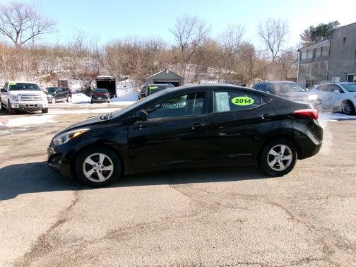 2014 Hyundai ELANTRA 