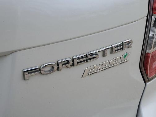 2014 Subaru Forester 2.5i Touring