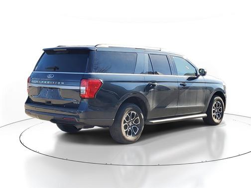 2022 Ford Expedition Max XLT