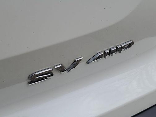 2024 Nissan Pathfinder SV 4WD