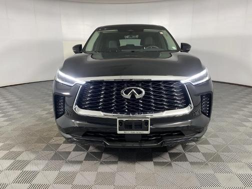 2025 INFINITI QX60 PURE