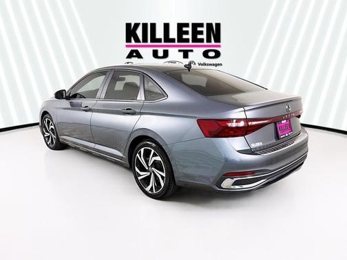 Platinum Gray Metallic 2025 Volkswagen Jetta 1.5T SEL