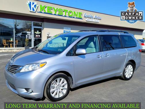 2017 Toyota Sienna XLE