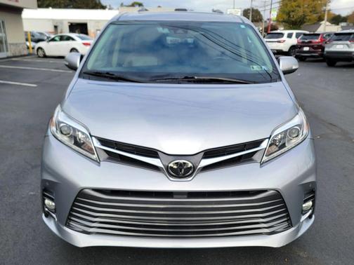2018 Toyota Sienna Limited