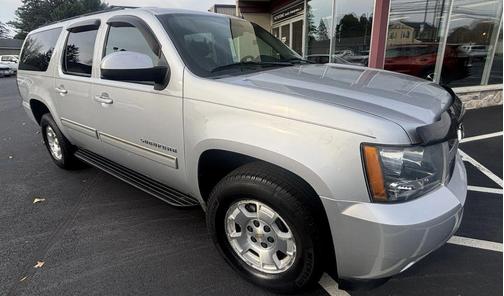 2013 Chevrolet Suburban 1500 LS