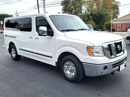 2020 Nissan NV Passenger NV3500 HD SL V8