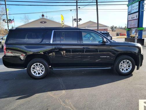 2019 GMC Yukon XL SLT