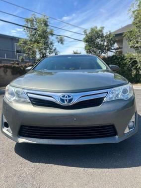 2012 Toyota Camry Hybrid XLE