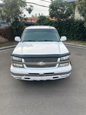 2005 Chevrolet Avalanche 1500 LS