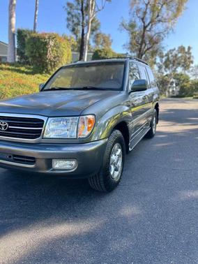 2002 Toyota Land Cruiser Base