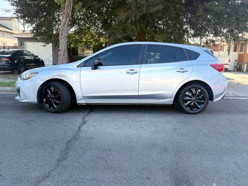 2019 Subaru Impreza 2.0i