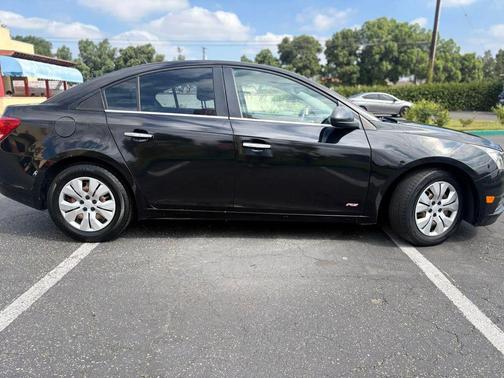 2012 Chevrolet Cruze LS