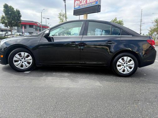 2012 Chevrolet Cruze LS