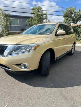2013 Nissan Pathfinder SL