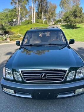 2000 Lexus LX 470 Base