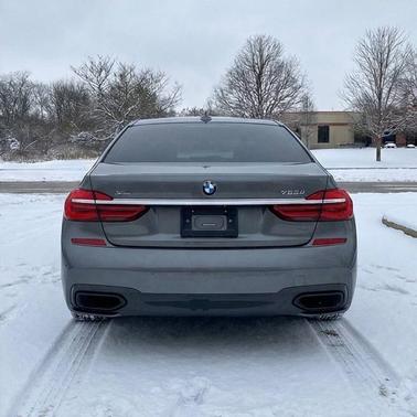 2018 BMW 750 i xDrive