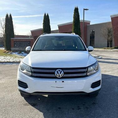2016 Volkswagen Tiguan SE