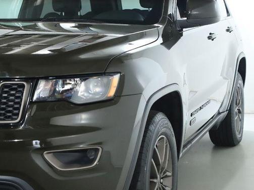 2016 Jeep Grand Cherokee Laredo
