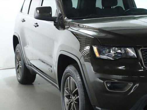 2016 Jeep Grand Cherokee Laredo