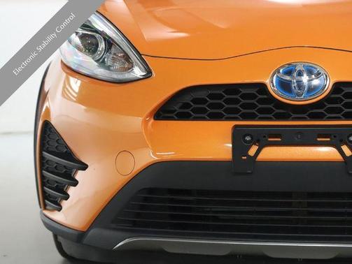 2018 Toyota Prius c Two