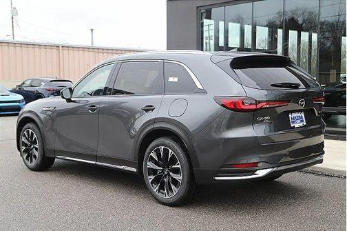 2024 Mazda CX-90 PHEV Premium