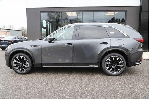 2024 Mazda CX-90 PHEV Premium