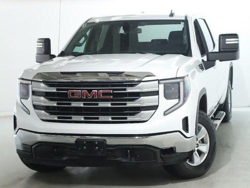 2022 GMC Sierra 1500 SLE