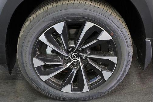 2026 Mazda CX-50 Premium Plus