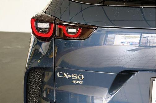 2026 Mazda CX-50 Premium Plus
