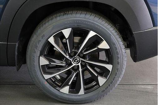 2026 Mazda CX-50 Premium Plus