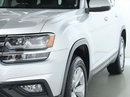 2019 Volkswagen Atlas 3.6L SE w/Technology