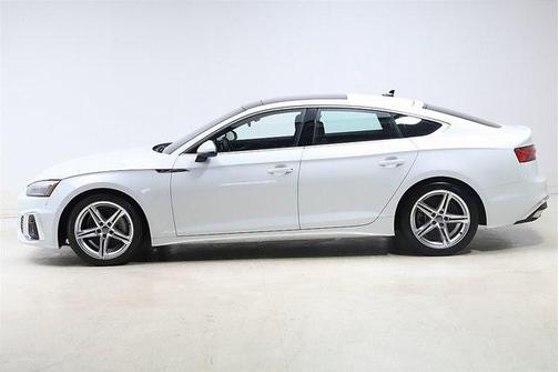 Photo 4 of 46 of 2021 Audi A5 2.0T Premium
