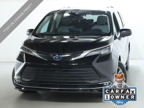 2024 Toyota Sienna XLE