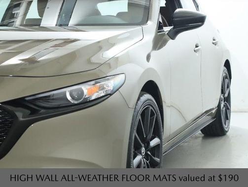 2025 Mazda Mazda3 2.5 Carbon Turbo