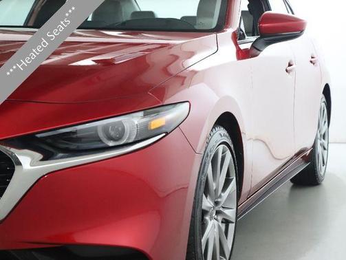 2022 Mazda Mazda3 AWD w/Premium Package