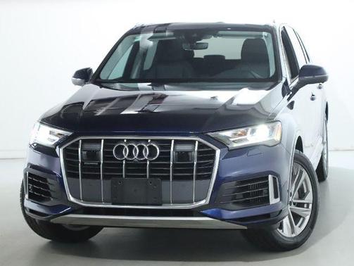 2022 Audi Q7 55 Premium Plus