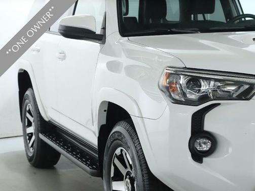 2024 Toyota 4Runner TRD Off Road
