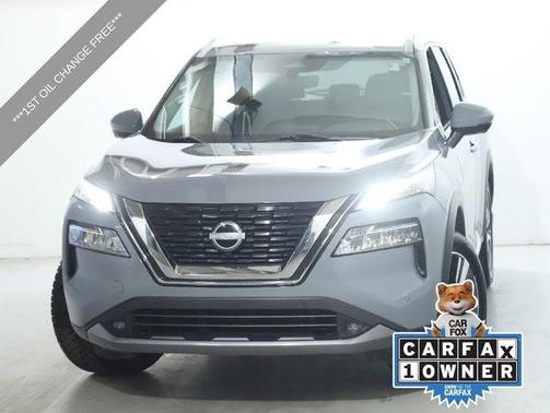 2022 Nissan Rogue SL