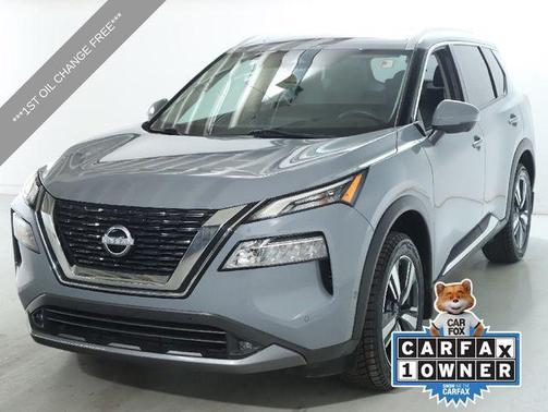 2022 Nissan Rogue SL