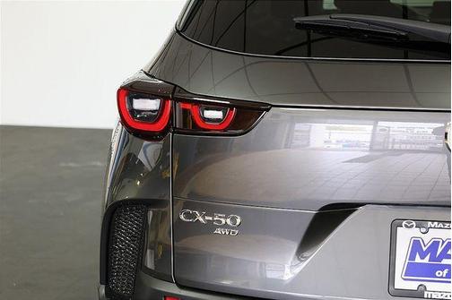 2026 Mazda CX-50 Premium