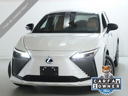 2023 Lexus RZ 450e Luxury