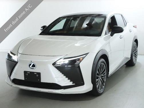 2023 Lexus RZ 450e Luxury