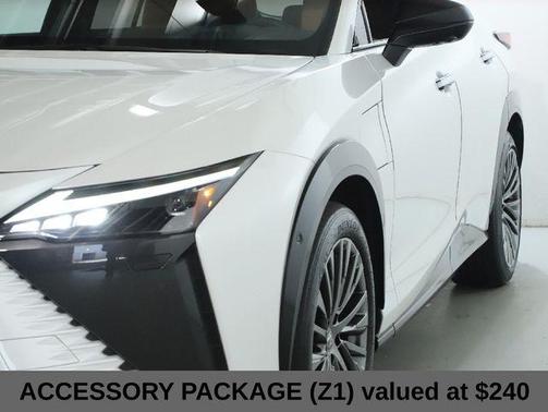 2023 Lexus RZ 450e Luxury
