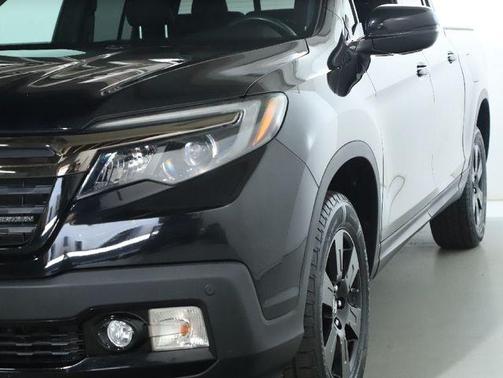 2019 Honda Ridgeline Black Edition
