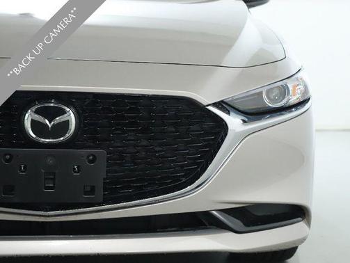 2025 Mazda Mazda3 FWD w/Preferred Package